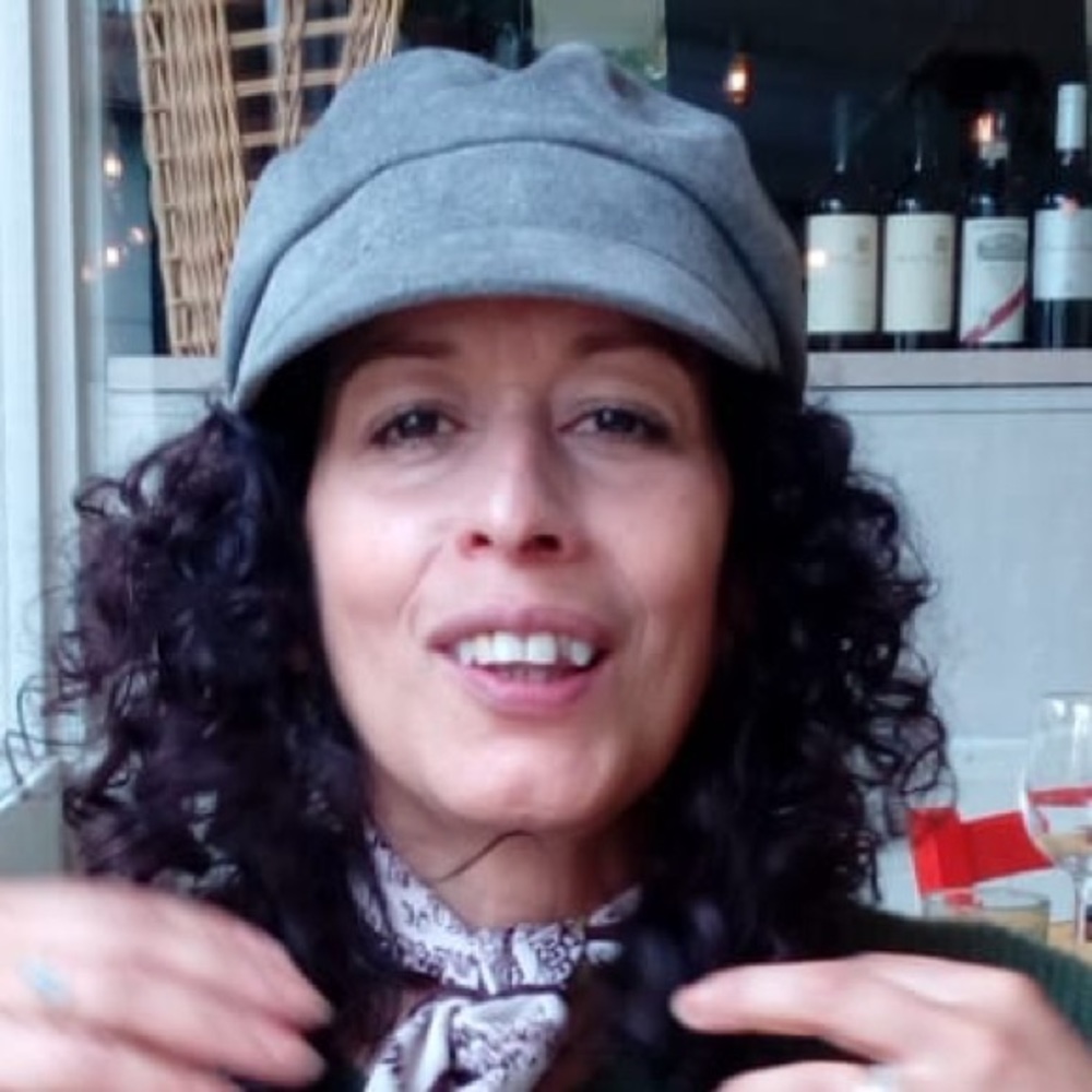 Meet your Posher, Yvette